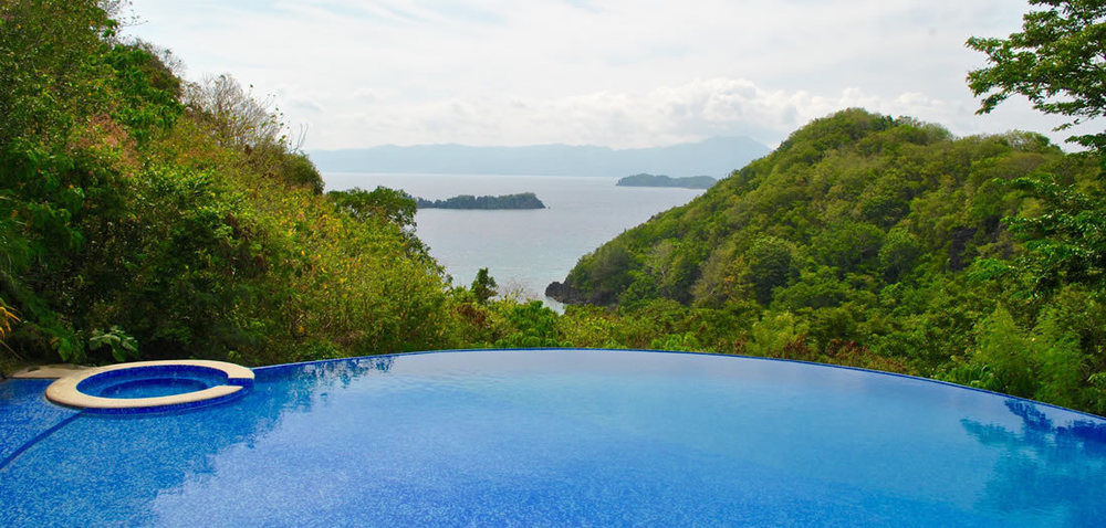 Tugawe Cove Resort Colongcocon Bagian luar foto
